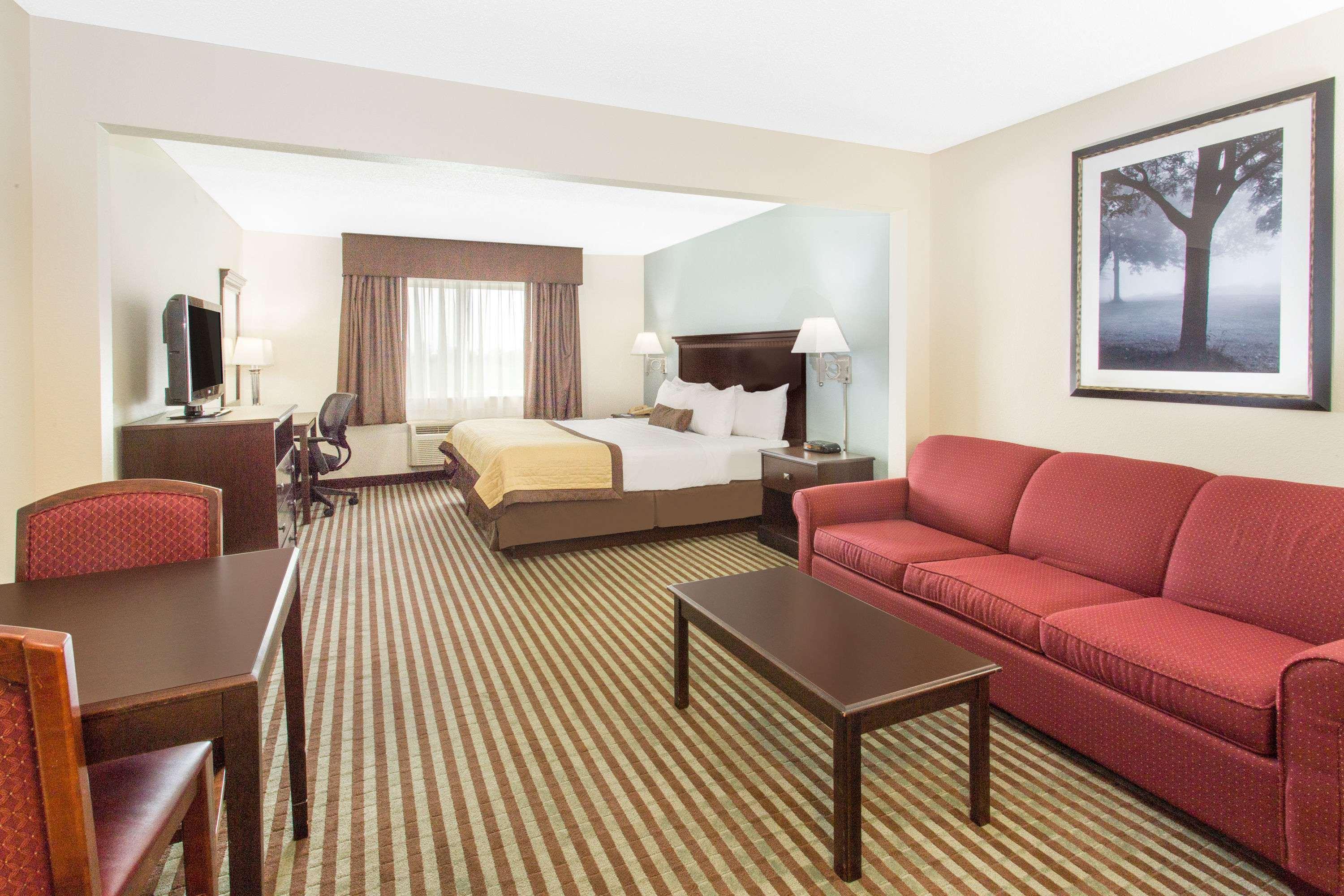 Hotel Baymont By Wyndham Mattoon Exterior foto